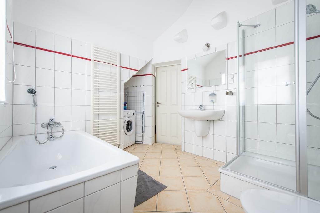 "Goethezimmer" Ferienwohnung Und Zimmer Am Burgplatz Βαϊμάρη Εξωτερικό φωτογραφία