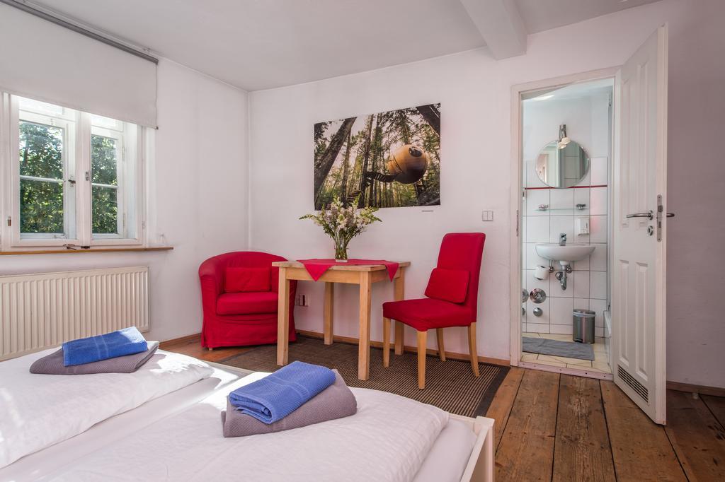 "Goethezimmer" Ferienwohnung Und Zimmer Am Burgplatz Βαϊμάρη Εξωτερικό φωτογραφία